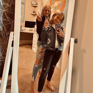 Meet your Posher, Halle